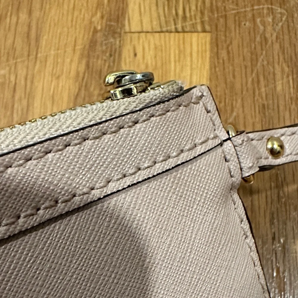 Michael Kors Blush Pink Wristlet Clutch - Picture 11 of 16